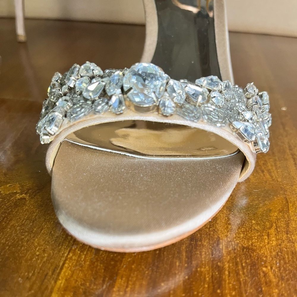 Badgley Mischka Heeled Sandals - Picture 9 of 16